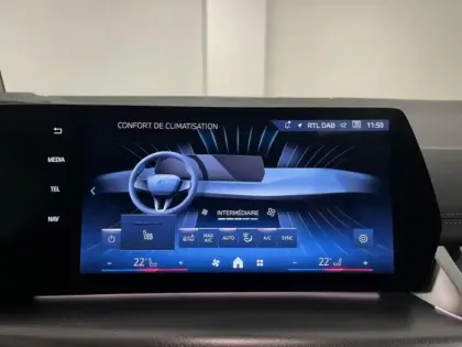 Photo 14 BMW Serie 2 Série 2 ActiveTourer 225e 245ch xDrive M Sport DKG7