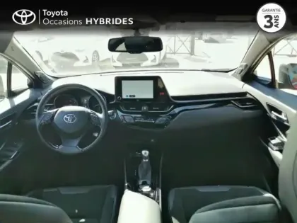 Photo 8 Toyota C-HR  122h Collection 2WD E-CVT MY22
