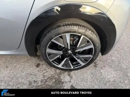 Photo 12 Peugeot 208  1.2 PureTech 100ch S&S GT Line