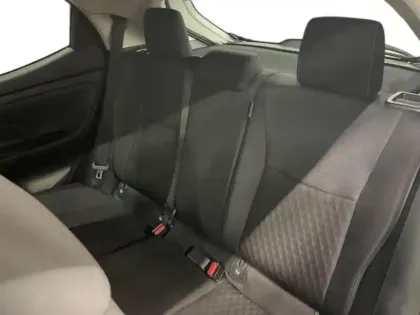 Photo 12 Toyota Yaris  116h Design 5p MY22