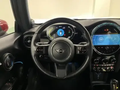 Photo 8 Mini Mini  Cooper SE 184ch Edition Premium Plus BVA 5CV