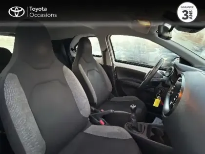 Photo 5 Toyota Aygo  X 1.0 VVT-i 72ch Dynamic