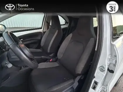Photo 10 Toyota Aygo  X 1.0 VVT-i 72ch Dynamic