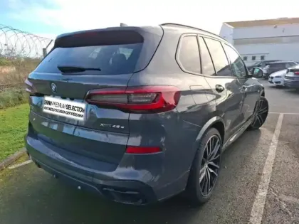 Photo 1 BMW X5  xDrive45e 394ch M Sport 17cv