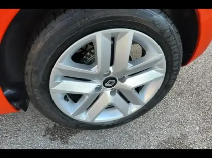 Photo 12 Renault Clio  1.0 TCe 90ch Evolution - 24