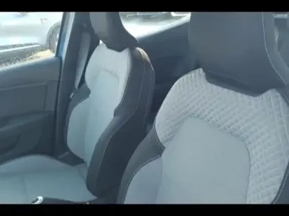 Photo 9 Renault Clio  1.0 TCe 90ch Evolution - 24