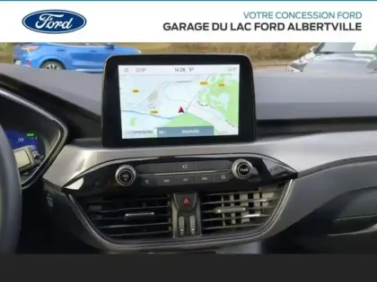 Photo 6 Ford Kuga  2.5 Duratec 190ch FHEV E85 Titanium BVA