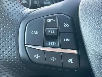 Photo 10 Ford Puma  1.0 Flexifuel 125ch S&S mHEV ST-Line X