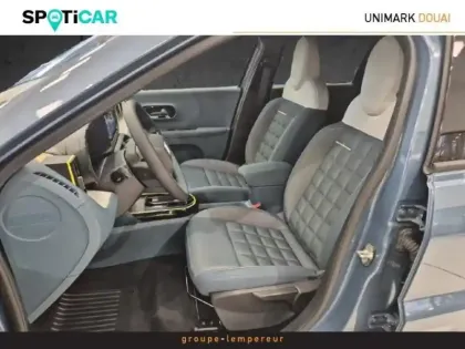 Photo 10 Fiat Grande Panda  1.2 Hybrid Turbo 110ch La Prima eDCT6