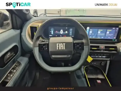 Photo 8 Fiat Grande Panda  1.2 Hybrid Turbo 110ch La Prima eDCT6