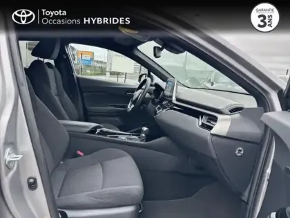 Photo 5 Toyota C-HR  122h Edition 2WD E-CVT RC18