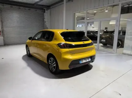 Photo 6 Peugeot 208  1.2 PureTech 100ch S&S Roadtrip EAT8