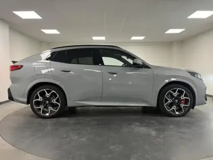 Photo 2 BMW X2  i eDrive20 204ch M Sport