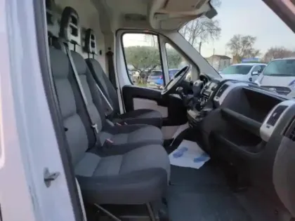 Photo 13 Fiat Ducato  Fg 3.3 MH2 2.3 Multijet 120ch Pack Professional E6d