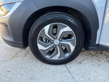 Photo 11 Hyundai Kona  1.6 GDi 141ch Hybrid Intuitive DCT-6