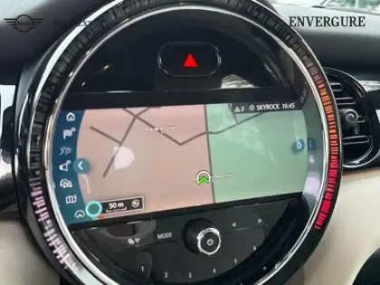 Photo 10 Mini Mini  5 Portes Cooper S 178ch  John Cooper Works BVA7