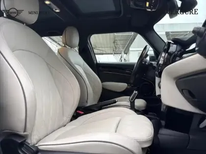 Photo 8 Mini Mini  5 Portes Cooper S 178ch  John Cooper Works BVA7