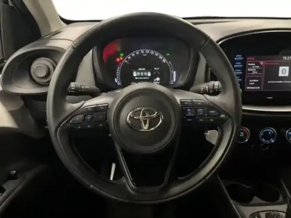 Photo 14 Toyota Aygo  X 1.0 VVT-i 72ch Dynamic S-CVT MY23