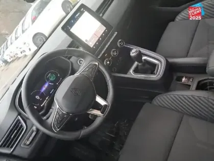 Photo 14 Renault Clio  1.0 TCe 90ch esprit Alpine - 24 GPS Camera