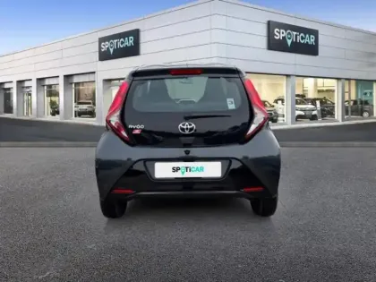 Photo 4 Toyota Aygo  1.0 VVT-i 72ch x-play x-shift 5p MY20