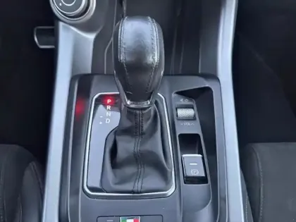 Photo 10 Alfa Romeo Tonale  1.5 Hybrid 130ch Edizione Speciale TCT