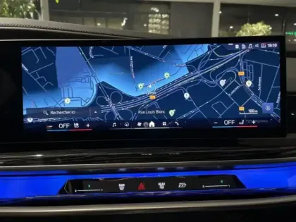 Photo 10 BMW Serie 7 Série 7 750eA xDrive 489ch M Sport