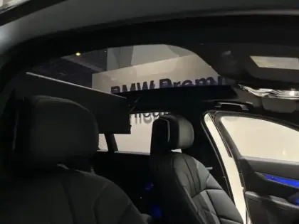 Photo 13 BMW Serie 7 Série 7 750eA xDrive 489ch M Sport