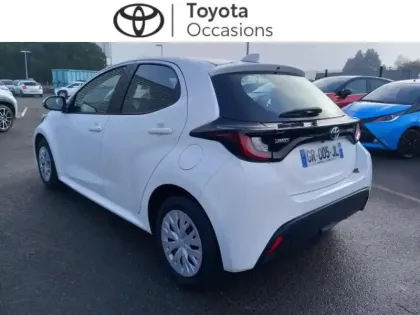 Photo 1 Toyota Yaris  70 VVT-i Dynamic 5p MY22