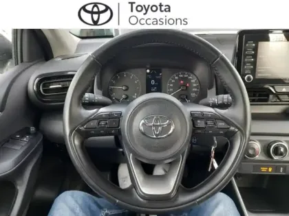 Photo 5 Toyota Yaris  70 VVT-i Dynamic 5p MY22