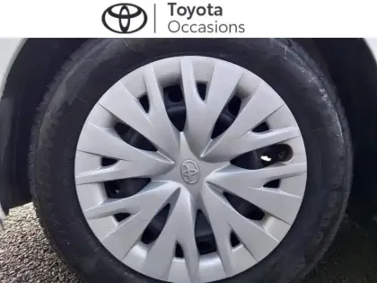 Photo 3 Toyota Yaris  70 VVT-i Dynamic 5p MY22