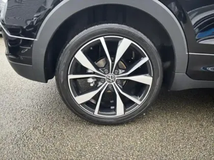 Photo 8 Volkswagen T-cross  1.0 TSI 116ch R-Line Edition DSG7