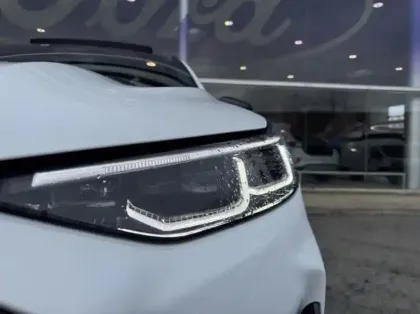 Photo 8 Ford Kuga  2.5 Duratec 243ch Hybride Rechargeable ST-Line X Powershift