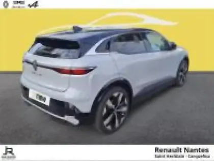 Photo 2 Renault Megane  E-Tech Electric EV60 220ch Iconic super charge