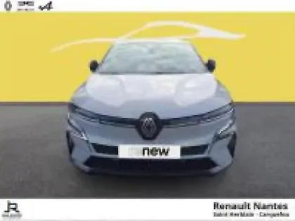 Photo 4 Renault Megane  E-Tech Electric EV60 220ch Iconic super charge
