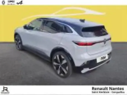 Photo 7 Renault Megane  E-Tech Electric EV60 220ch Iconic super charge