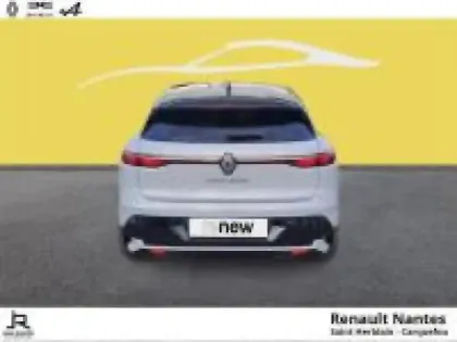 Photo 8 Renault Megane  E-Tech Electric EV60 220ch Iconic super charge