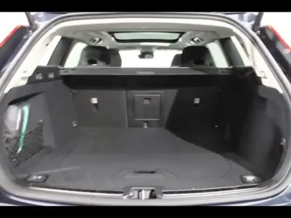 Photo 12 Volvo V60  B4 197ch Ultra Style Dark DCT 7