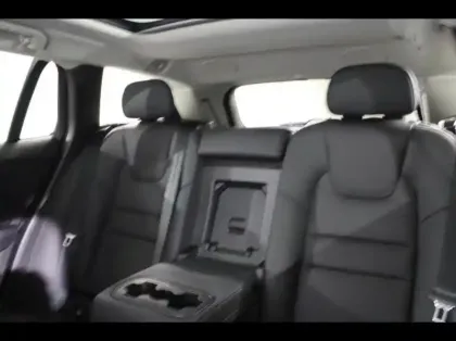 Photo 11 Volvo V60  B4 197ch Ultra Style Dark DCT 7