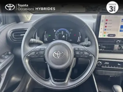 Photo 12 Toyota Yaris  116h Design 5p MC24