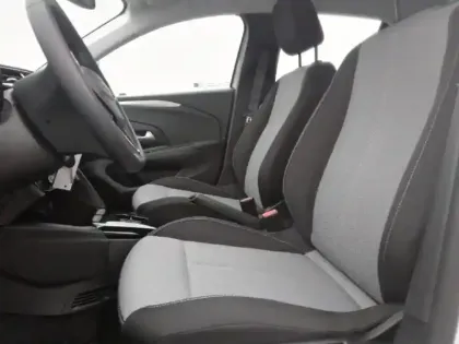 Photo 8 Opel Corsa  1.2 Turbo Hybrid 110ch Edition e-DCT6