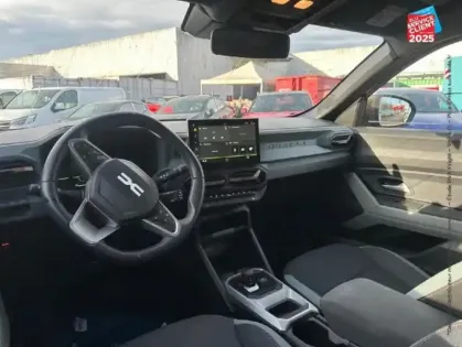 Photo 14 Dacia Duster  1.6 hybrid 140ch Extreme