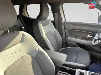 Photo 4 Dacia Duster  1.6 hybrid 140ch Extreme