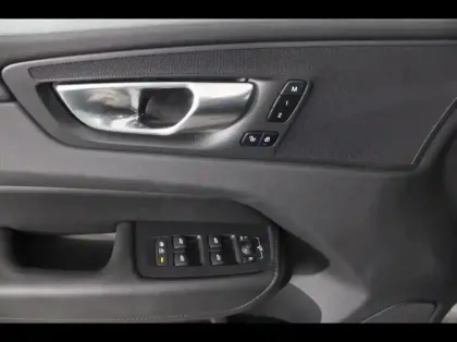 Photo 10 Volvo Xc60  T6 AWD 253 + 145ch Plus Style Dark Geartronic