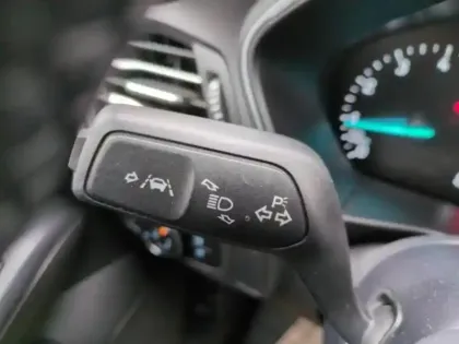 Photo 11 Ford Focus  1.0 Flexifuel mHEV 125ch Titanium Style