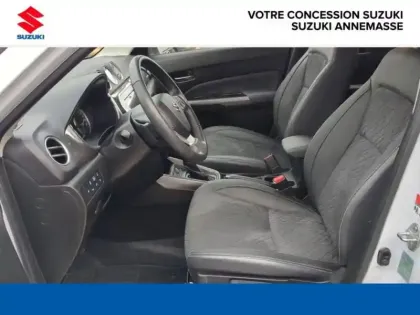 Photo 8 Suzuki Vitara  1.5 Dualjet Hybrid 115ch Style Auto Allgrip