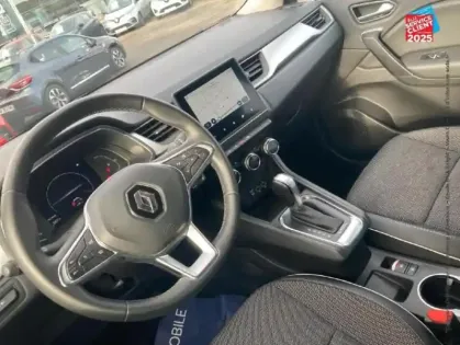 Photo 14 Renault Captur  1.6 E-Tech hybride 145ch Techno