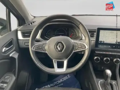 Photo 11 Renault Captur  1.6 E-Tech hybride 145ch Techno