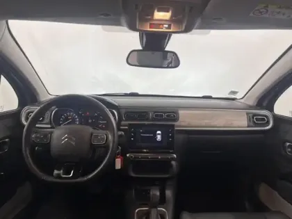 Photo 8 Citroën C3  1.2 PureTech 110ch S&S Shine Pack  EAT6