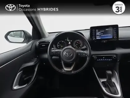 Photo 8 Toyota Yaris  116h Dynamic 5p MY22