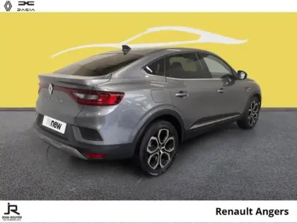 Photo 12 Renault Arkana  TCe mild hybrid 140ch Techno EDC